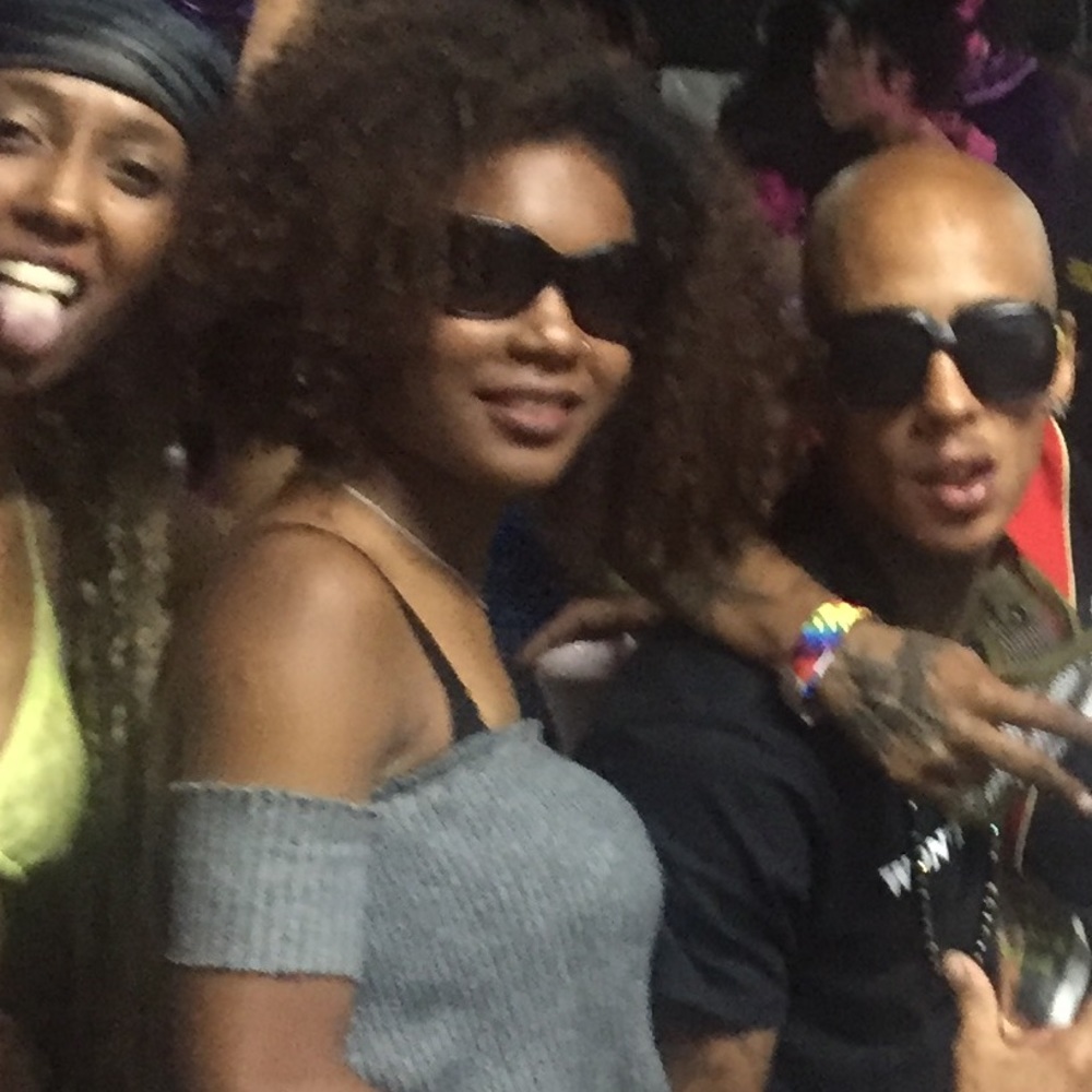 Meet your Posher, Brittney